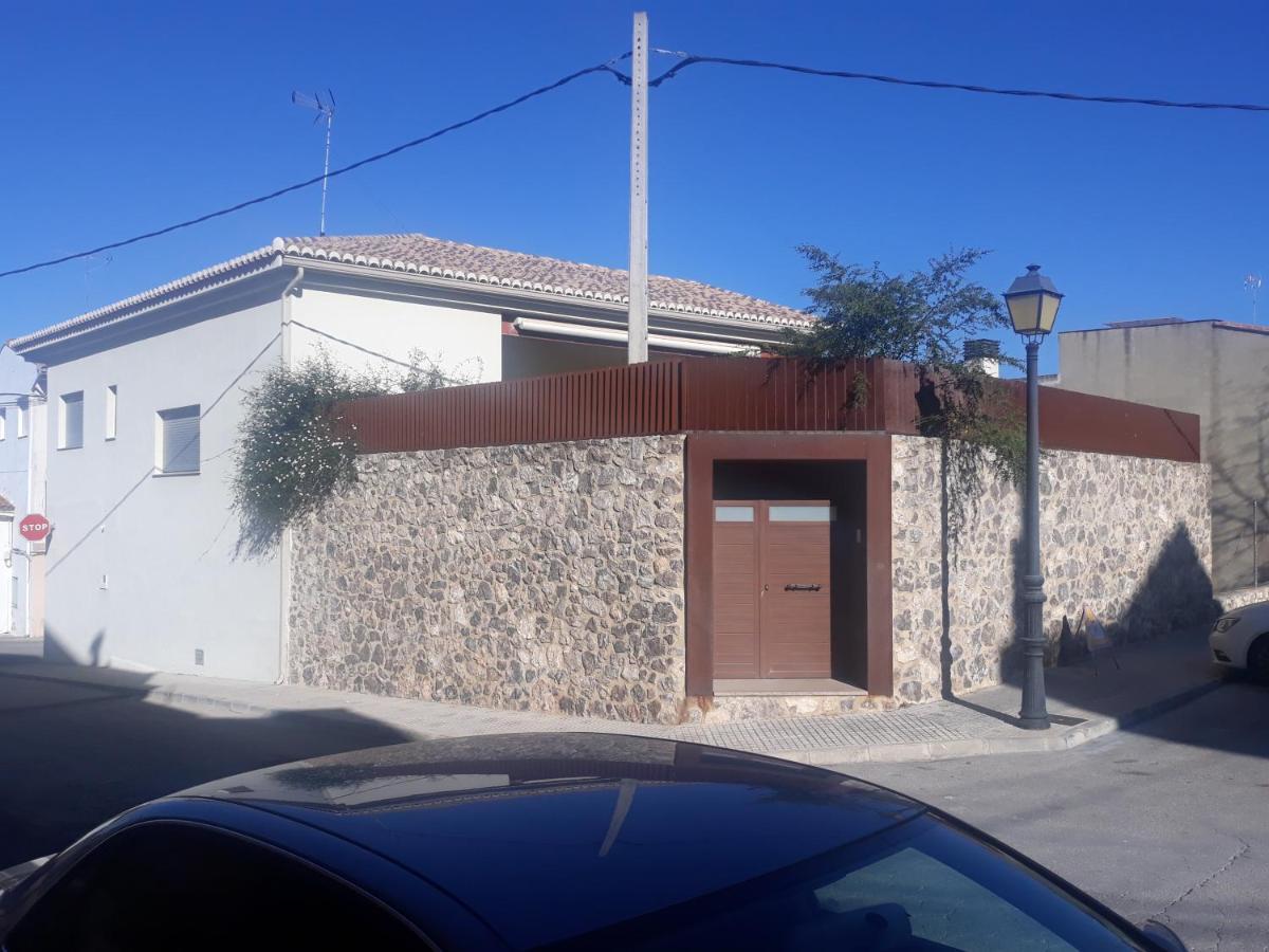 Villa Casa del Pueblo Montichelvo Esterno foto
