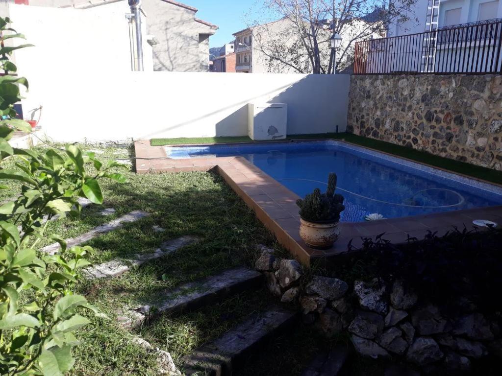 Villa Casa del Pueblo Montichelvo Esterno foto